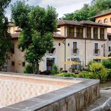 Hotel 99 Cannelle LʼAquila Buitenkant foto