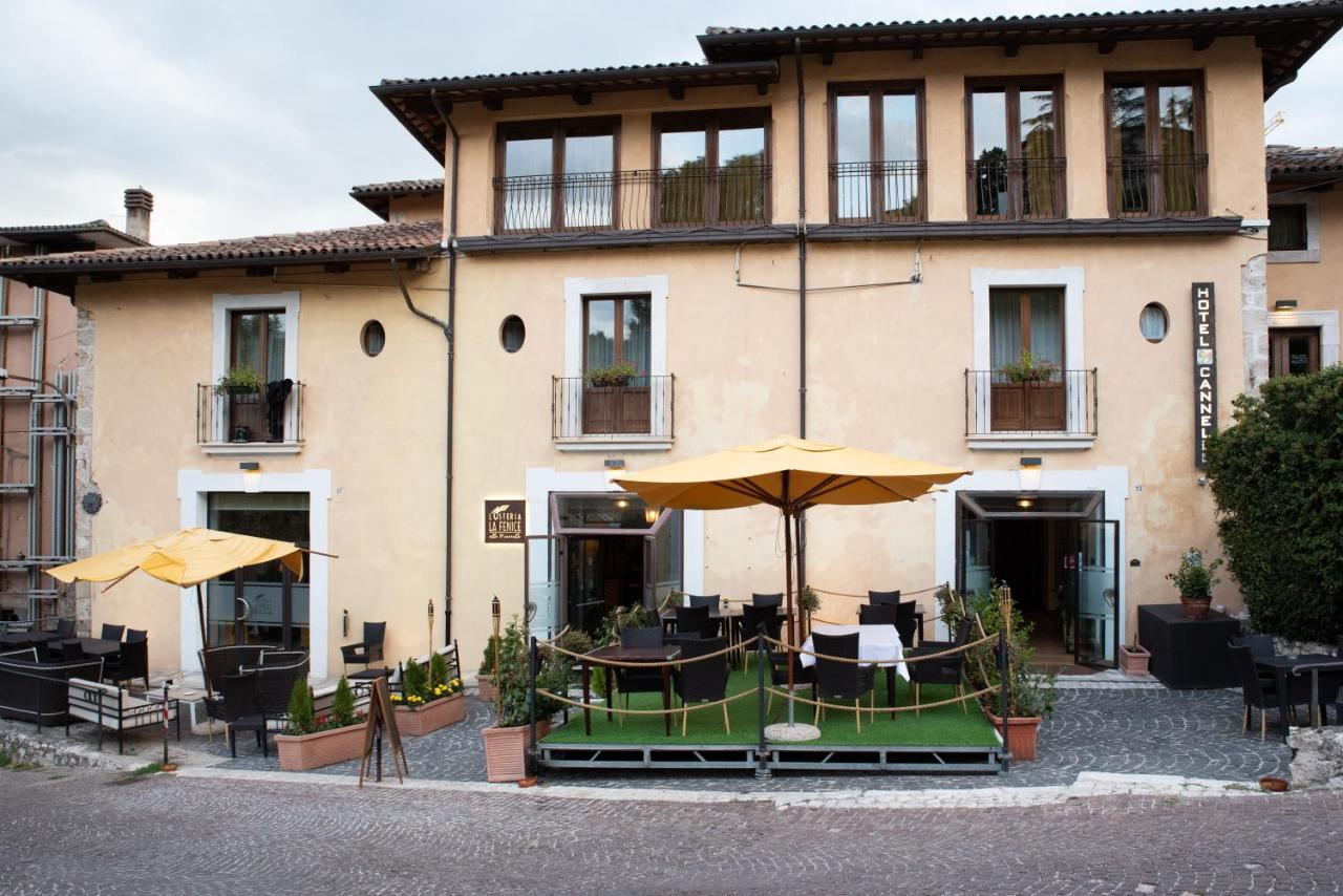 Hotel 99 Cannelle LʼAquila Buitenkant foto